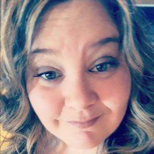 Meet your Posher, Jenn